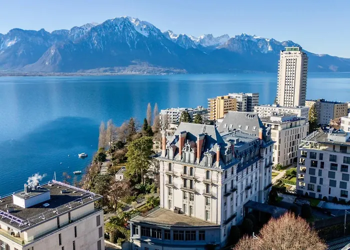 Modern 3-bedroom Lakeview In Montreux